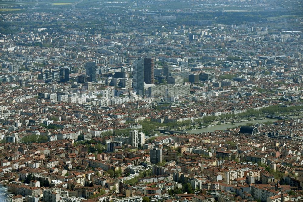 Luftbild Lyon - Stadtansicht des Innenstadtbereiches in Lyon in Auvergne Rhone-Alpes, Frankreich