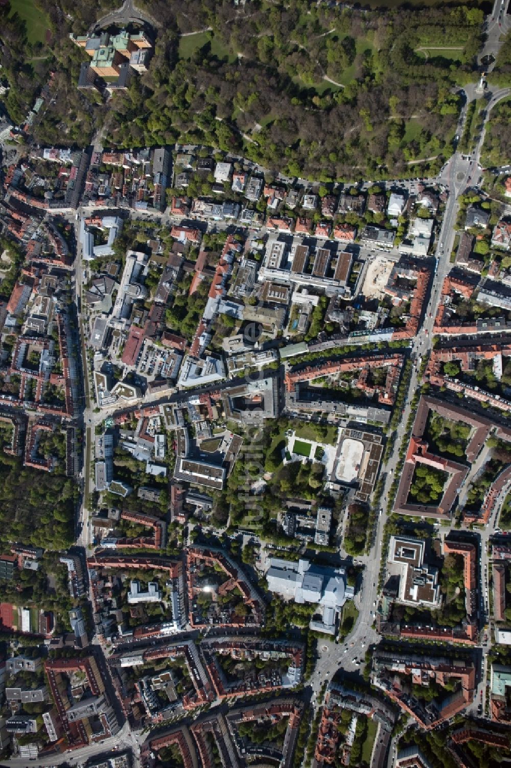 Luftaufnahme München - Stadtansicht des Innenstadtbereiches im Ortsteil Steinhausen in München im Bundesland Bayern