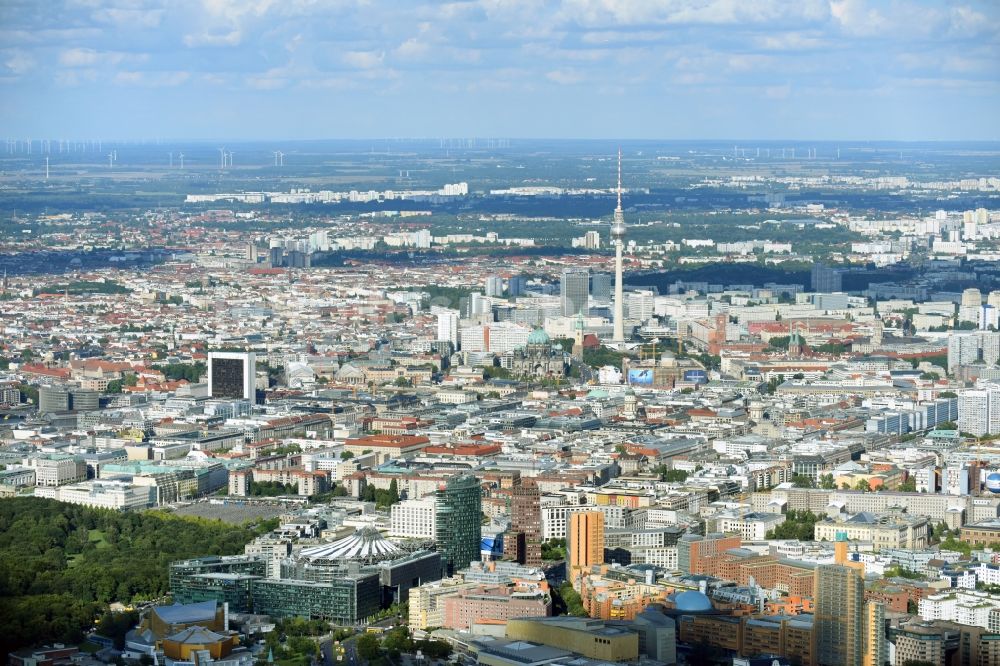 Berlin von oben - Stadtansicht des Innenstadtbereiches am Potsdamer Platz und dem Ortsteil Mitte in Berlin, Deutschland