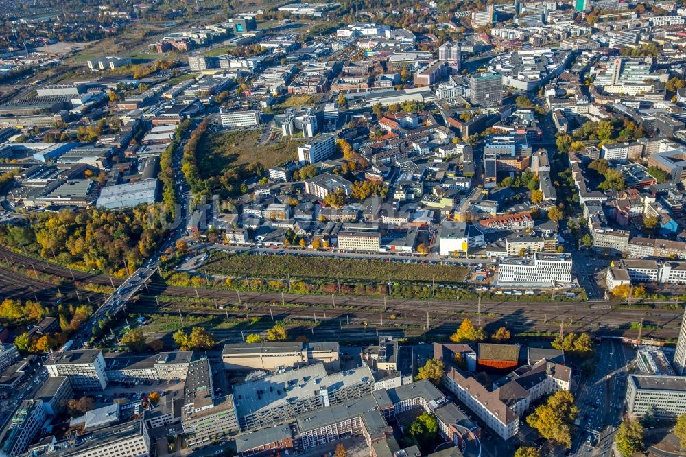 Essen aus der Vogelperspektive: Stadtansicht des Innenstadtbereiches rund um die Hindenburgstraße in Essen im Bundesland Nordrhein-Westfalen