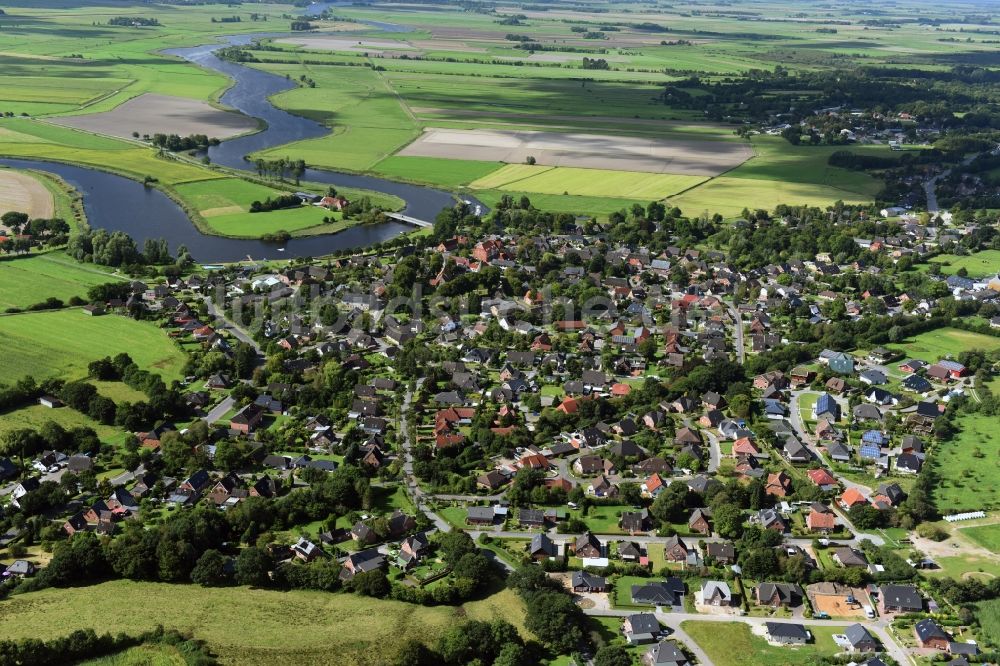 Schwabstedt aus der Vogelperspektive: Stadtansicht des Innenstadtbereiches Schwabstedt in Schwabstedt im Bundesland Schleswig-Holstein