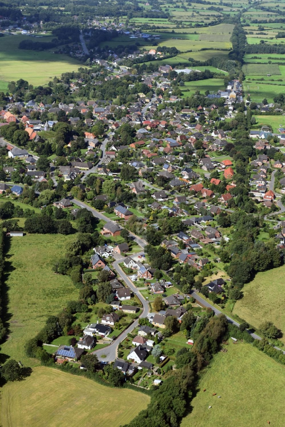 Luftaufnahme Schwabstedt - Stadtansicht des Innenstadtbereiches Schwabstedt in Schwabstedt im Bundesland Schleswig-Holstein