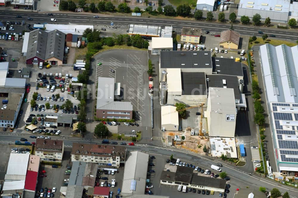 Aschaffenburg aus der Vogelperspektive: Stadtansicht des Innenstadtbereiches zwischen der B26 und Goldbacher Straße in Aschaffenburg im Bundesland Bayern, Deutschland