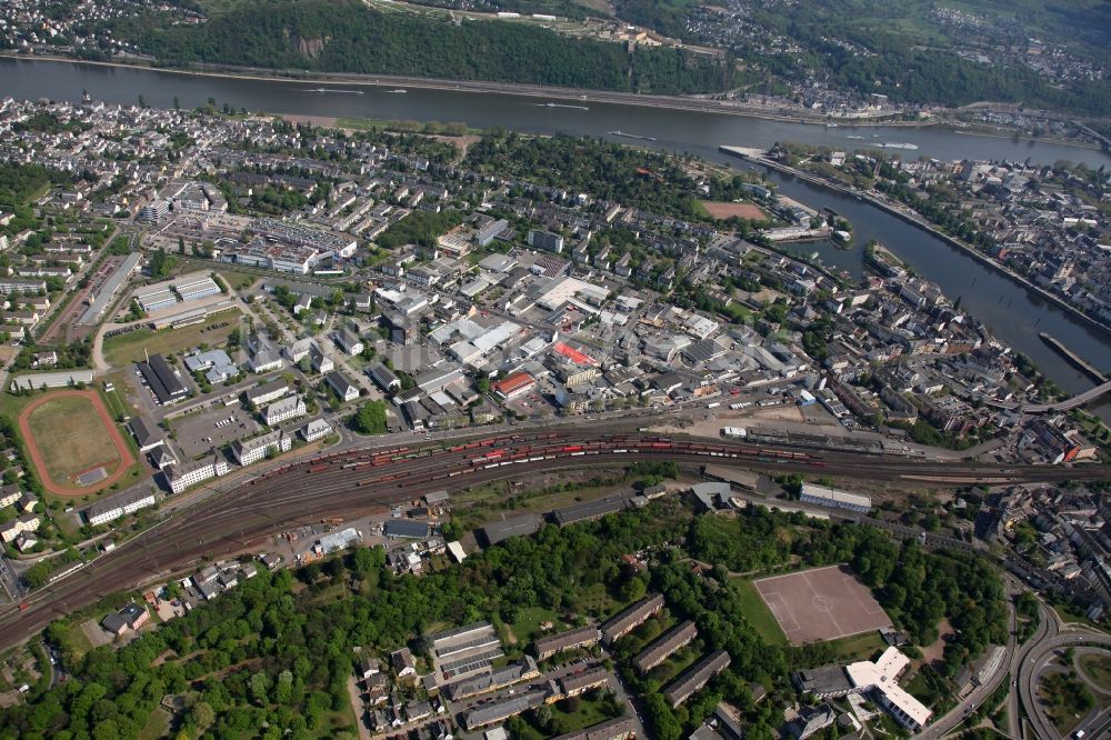 Koblenz OT Lützel aus der Vogelperspektive: Stadtansicht von Koblenz-Lützel im Bundesland Rheinland-Pfalz