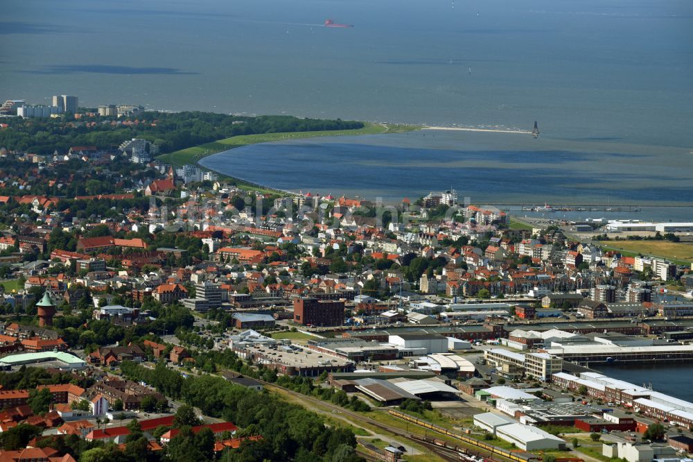 Luftbild Cuxhaven - Stadtansicht am Küstenbereich der Nordsee in Cuxhaven im Bundesland Niedersachsen, Deutschland