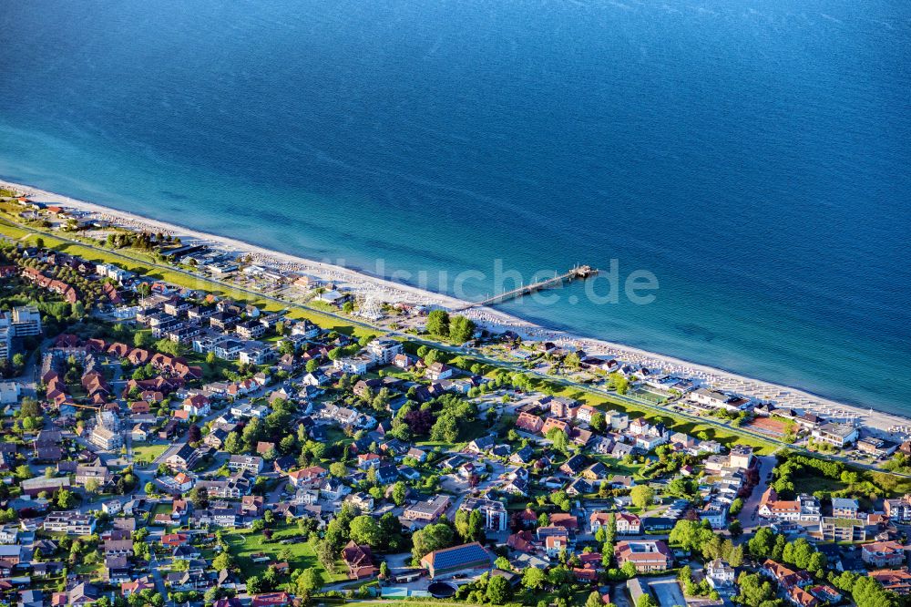 Luftaufnahme Dahme - Stadtansicht am Küstenbereich der Ostsee in Dahme im Bundesland Schleswig-Holstein, Deutschland