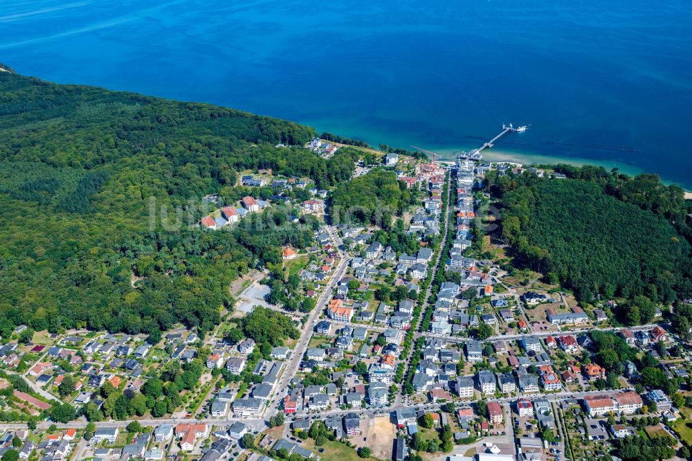 Luftbild Ostseebad Sellin - Stadtansicht am Küstenbereich der Ostsee in Ostseebad Sellin im Bundesland Mecklenburg-Vorpommern, Deutschland