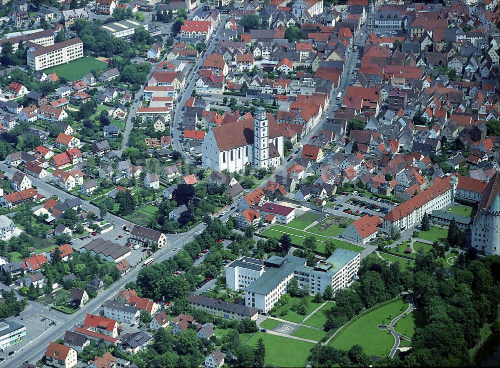 19.06.2001 aus der Vogelperspektive: Stadtansicht von Lauingen an der Donau im schwäbischen Landkreis Dillingen in Bayern