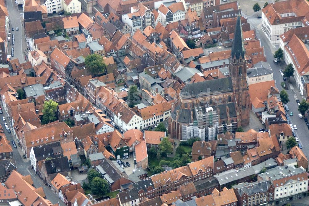 Lüneburg aus der Vogelperspektive: Stadtansicht Lüneburg im Bundesland Niedersachsen