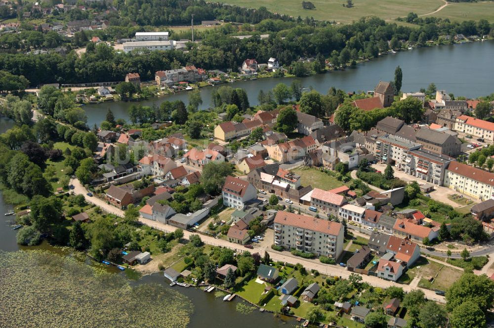 Lychen aus der Vogelperspektive: Stadtansicht von Lychen am Ufer des Zenssee