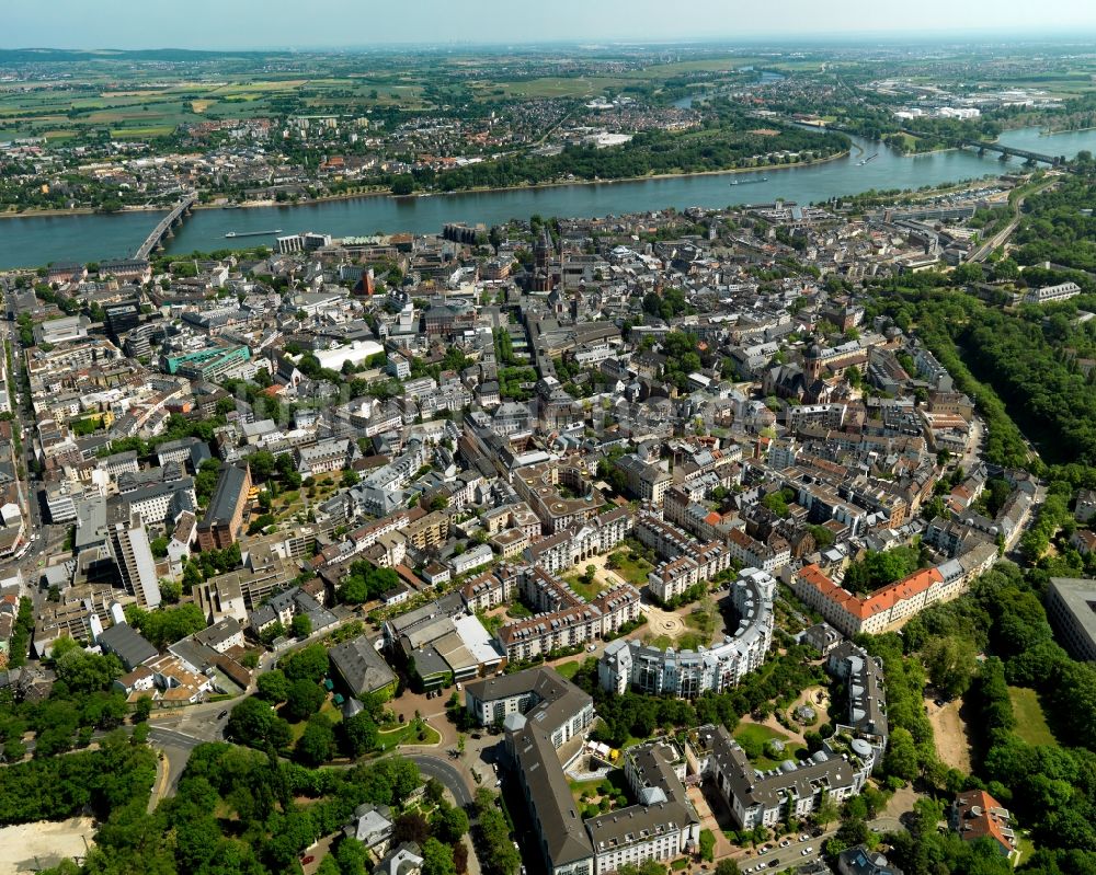 Mainz aus der Vogelperspektive: Stadtansicht von Mainz im Bundesland Rheinland-Pfalz