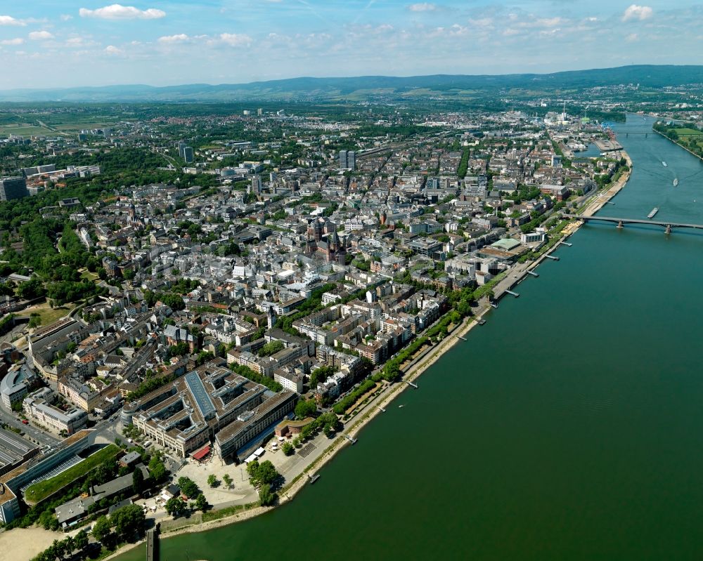 Luftbild Mainz - Stadtansicht von Mainz im Bundesland Rheinland-Pfalz