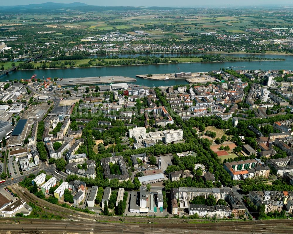 Luftaufnahme Mainz - Stadtansicht von Mainz im Bundesland Rheinland-Pfalz