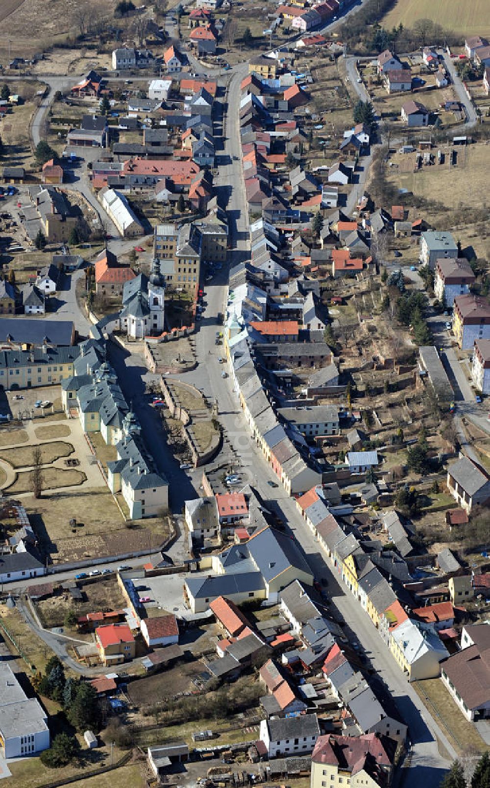 Luftaufnahme Manetin - Stadtansicht von Manetin in Tschechien