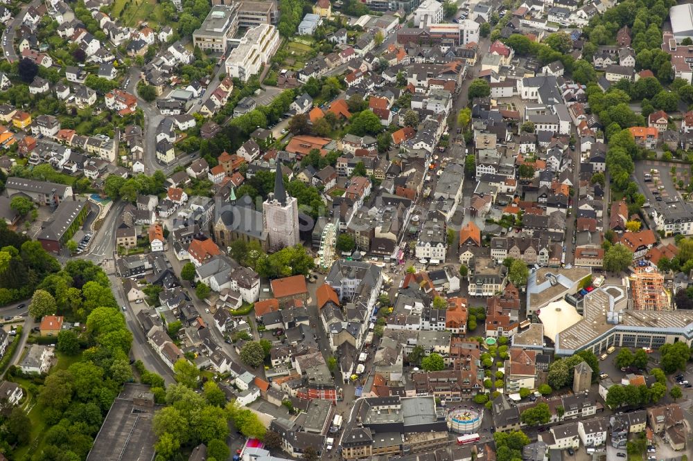 Luftaufnahme Menden (Sauerland) - Stadtansicht von Menden im Sauerland im Bundesland Nordrhein-Westfalen