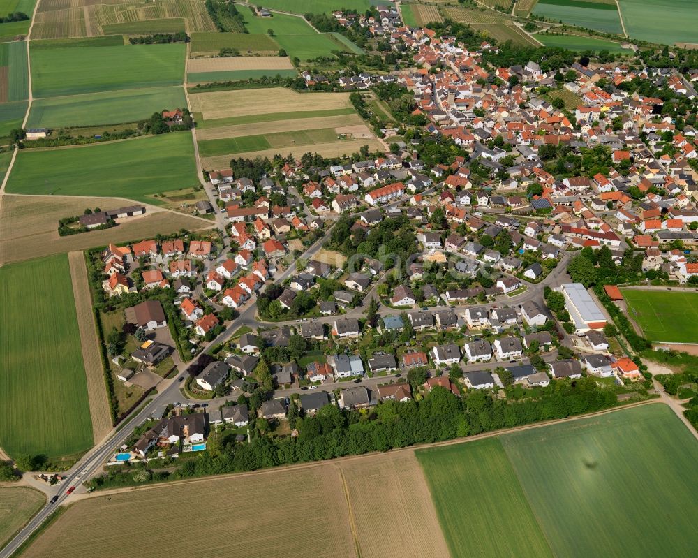 Mommenheim von oben - Stadtansicht von Mommenheim im Bundesland Rheinland-Pfalz