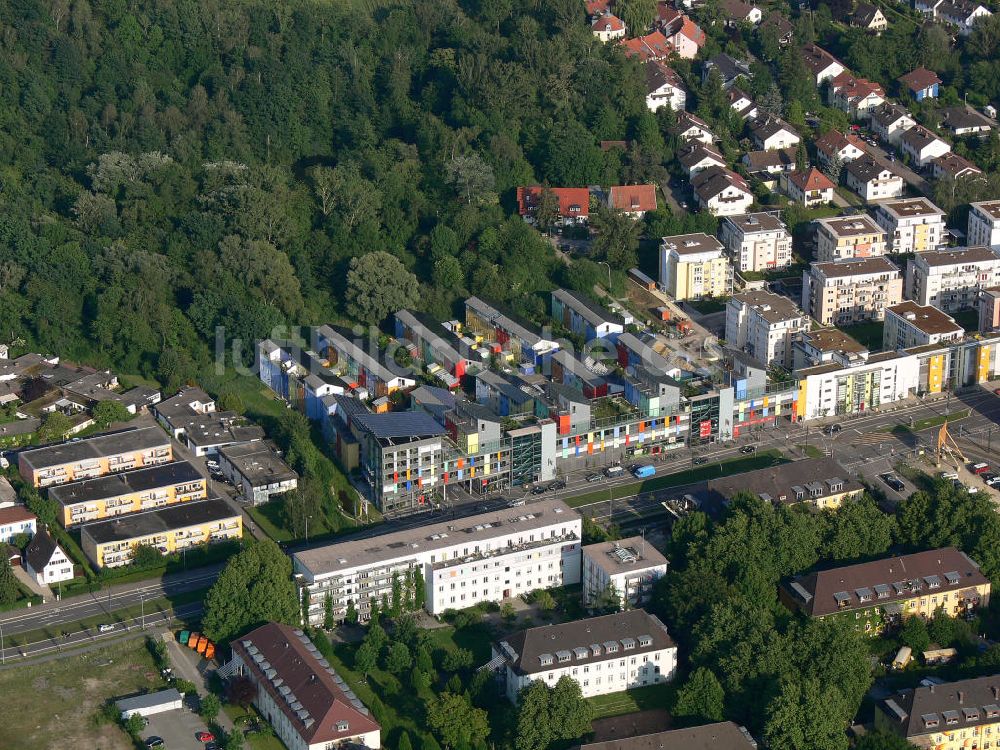 Luftaufnahme Freiburg - Stadtansicht auf das Neubauwohngebiet Quartier Vauban in Freiburg