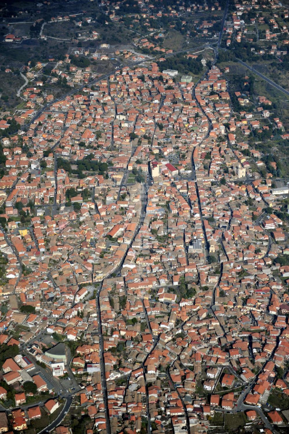 Luftaufnahme Nicolosi - Stadtansicht Nicolosi auf Sizilien in Italien