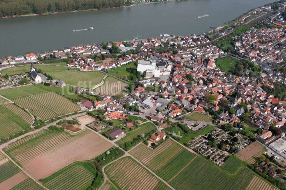 Luftbild Nierstein - Stadtansicht von Nierstein im Bundesland Rheinland-Pfalz