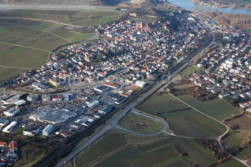 Luftaufnahme Oppenheim - Stadtansicht vom Oppenheim im Bundesland Rheinland-Pfalz