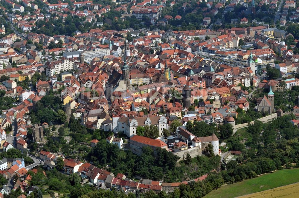 Luftaufnahme Bautzen - Stadtansicht mit der Ortenburg im Stadtzentrum von Bautzen im Bundesland Sachsen