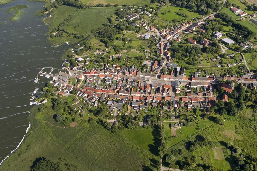 Luftaufnahme Lassan - Stadtansicht der Ortschaft Lassan im Bundesland Mecklenburg-Vorpommern