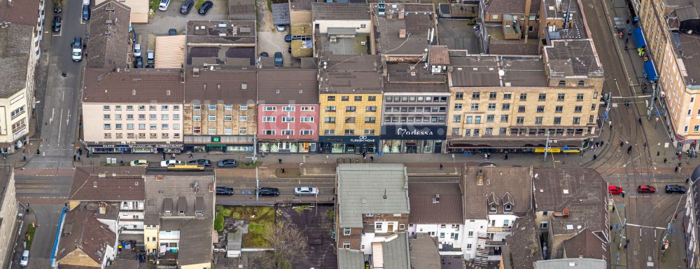 Duisburg von oben - Stadtansicht im Ortsteil Marxloh in Duisburg im Bundesland Nordrhein-Westfalen, Deutschland