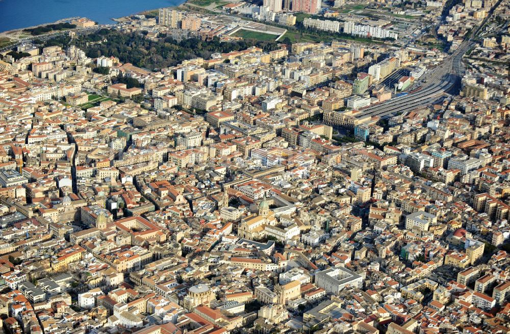 Luftbild Palermo Sizilien - Stadtansicht Palermo auf Sizilien in Italien