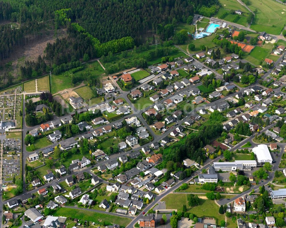 Ransbach-Baumbach aus der Vogelperspektive: Stadtansicht von Ransbach-Baumbach im Bundesland Rheinland-Pfalz