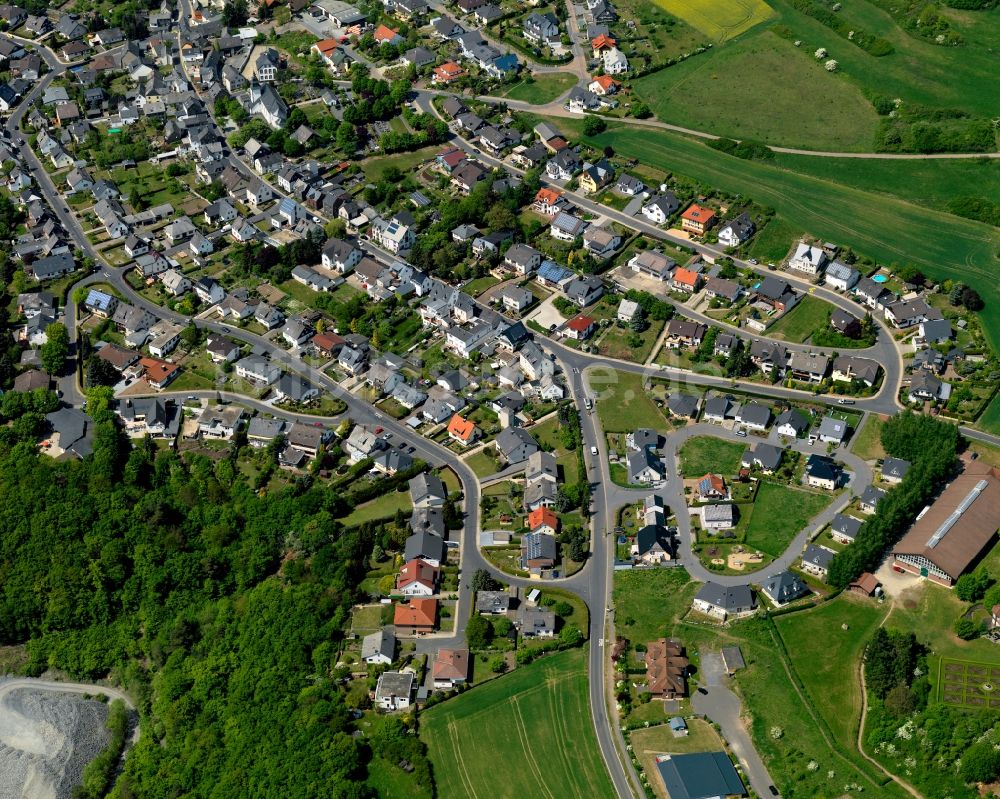 Sankt Johann von oben - Stadtansicht von Sankt Johann im Bundesland Rheinland-Pfalz