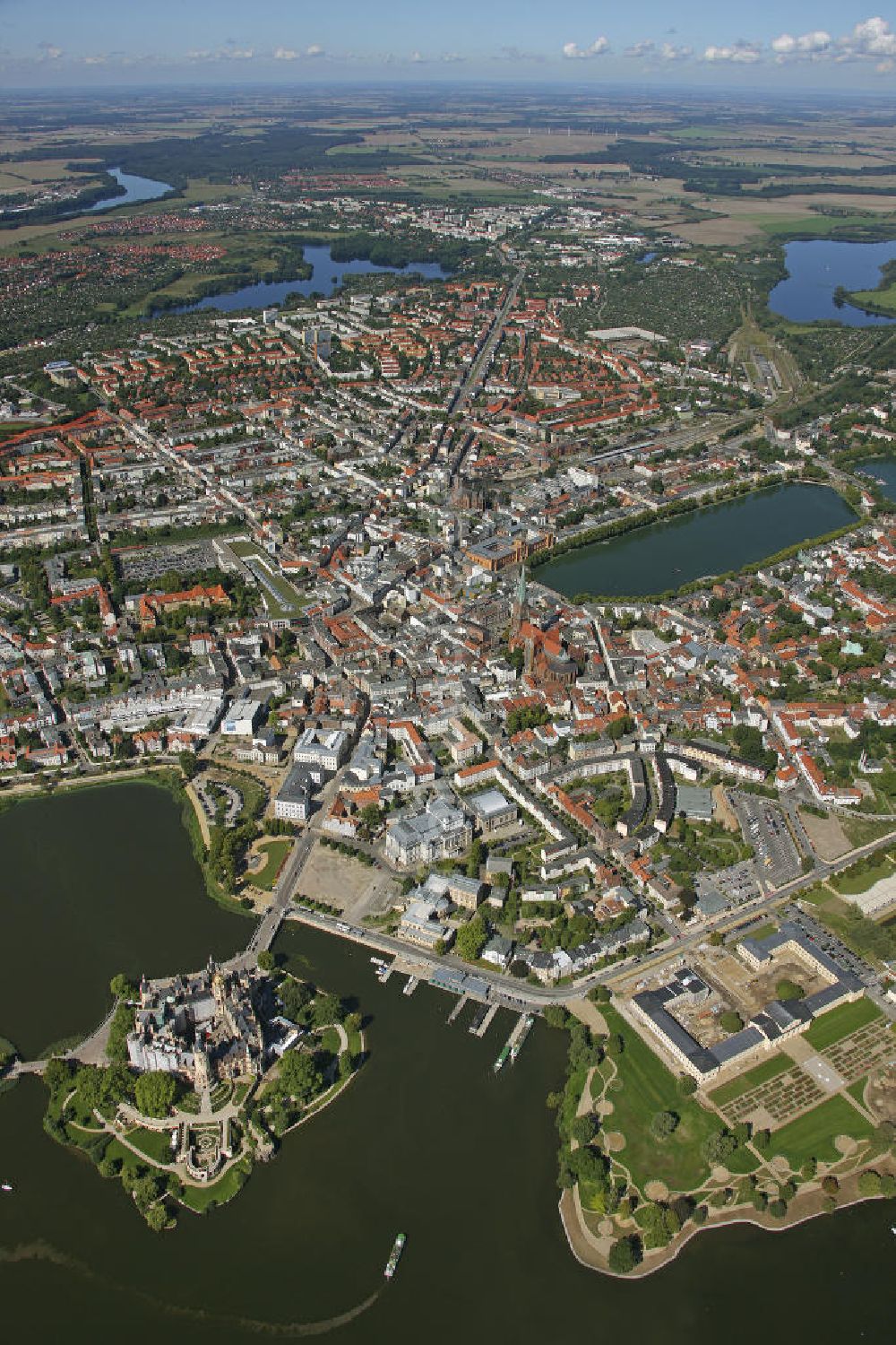 Schwerin aus der Vogelperspektive: Stadtansicht Schwerin