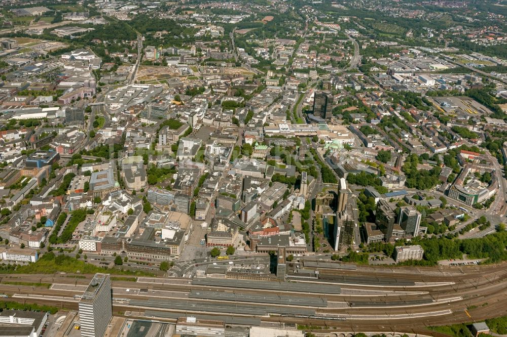 Luftaufnahme Essen - Stadtansicht der Stadt Essen im westfälischen Münsterland im Norden des Bundeslandes Nordrhein-Westfalen