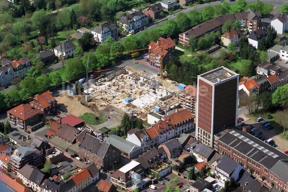 Rheinberg aus der Vogelperspektive: Stadtansicht vom Stadt- Zentrum der Innenstadt von Rheinberg im Bundesland Nordhrhein-Westfalen