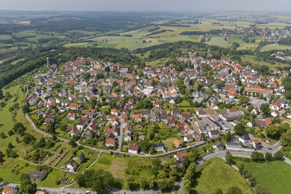 Luftaufnahme Rüthen - Stadtansicht vom Stadtkern Rüthen im Sauerland in der Soester Börde in Nordrhein-Westfalen