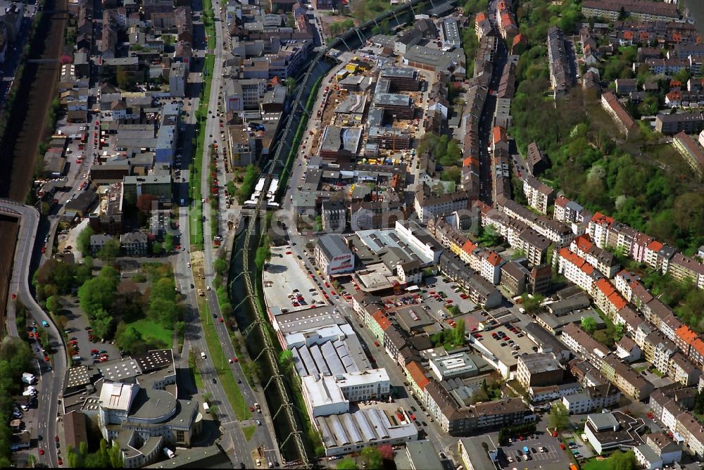 Wuppertal Ortsteil Barmen von oben - Stadtansicht Stadtteil Barmen von Wuppertal im Bundesland Nordrhein-Westfalen