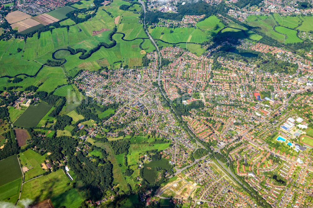 Stade von oben - Stadtansicht des Stadtteil Klein Thun und Sachsenviertel in Stade im Bundesland Niedersachsen, Deutschland