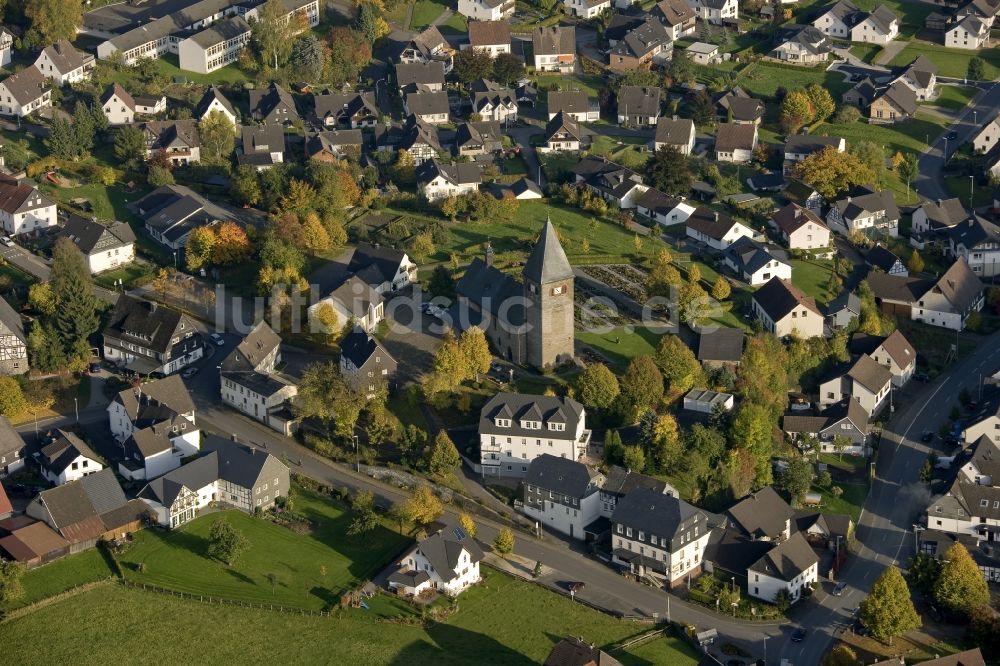 Luftaufnahme Attendorn - Stadtansicht vom Stadtzentrum Attendorn in Nordrhein-Westfalen