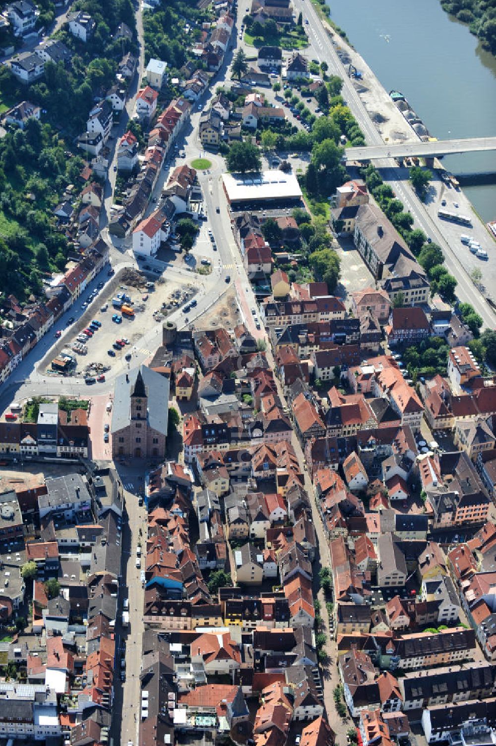 Luftbild EBERBACH - Stadtansicht Stadtzentrum von Eberbach in Baden-Württemberg