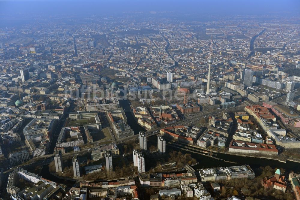 Berlin Mitte von oben - Stadtansicht vom Stadtzentrum Ost am Berliner Fernsehturm in Berlin Mitte