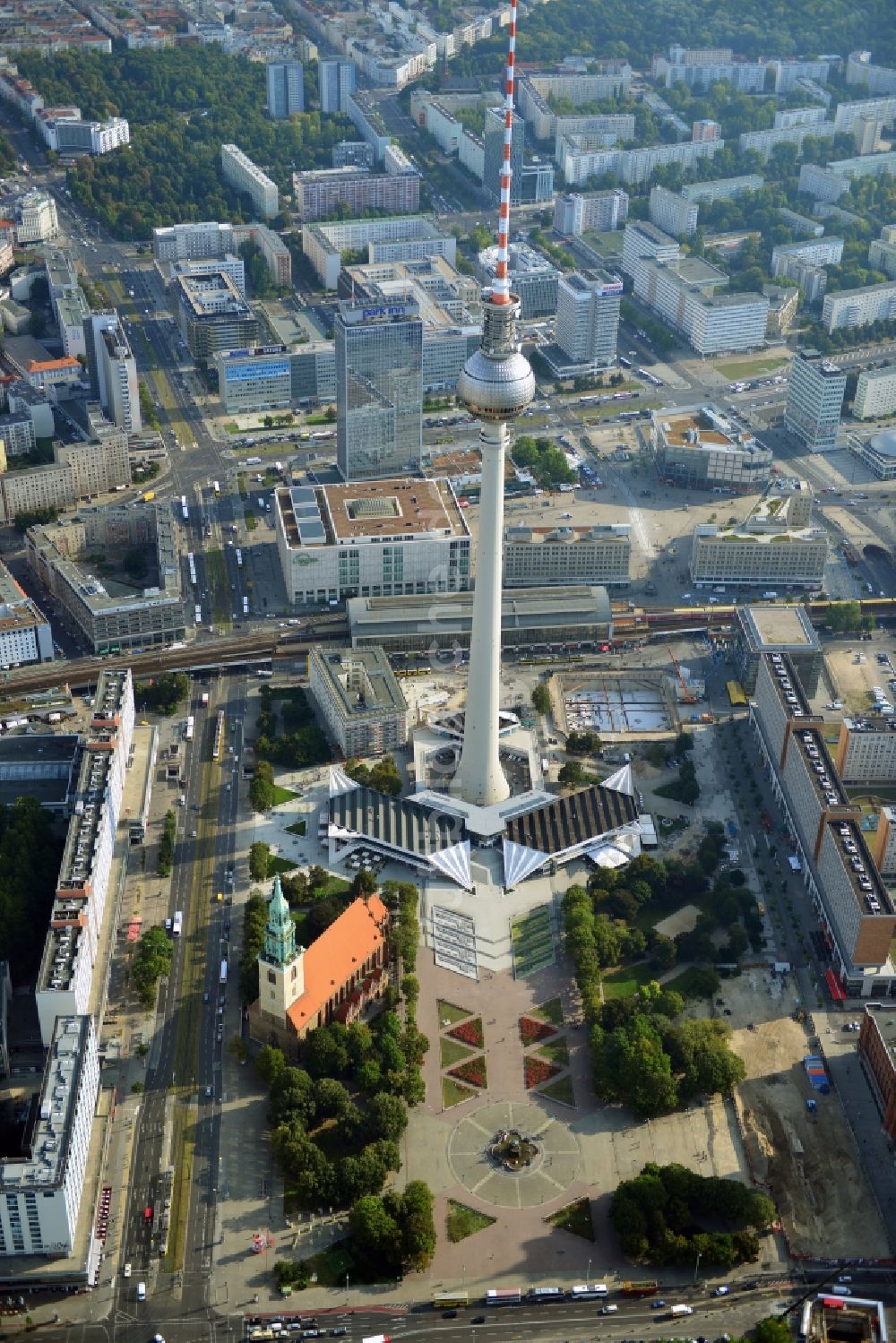 Berlin aus der Vogelperspektive: Stadtansicht vom Stadtzentrum Ost der Bundes- Hauptstadt Berlin