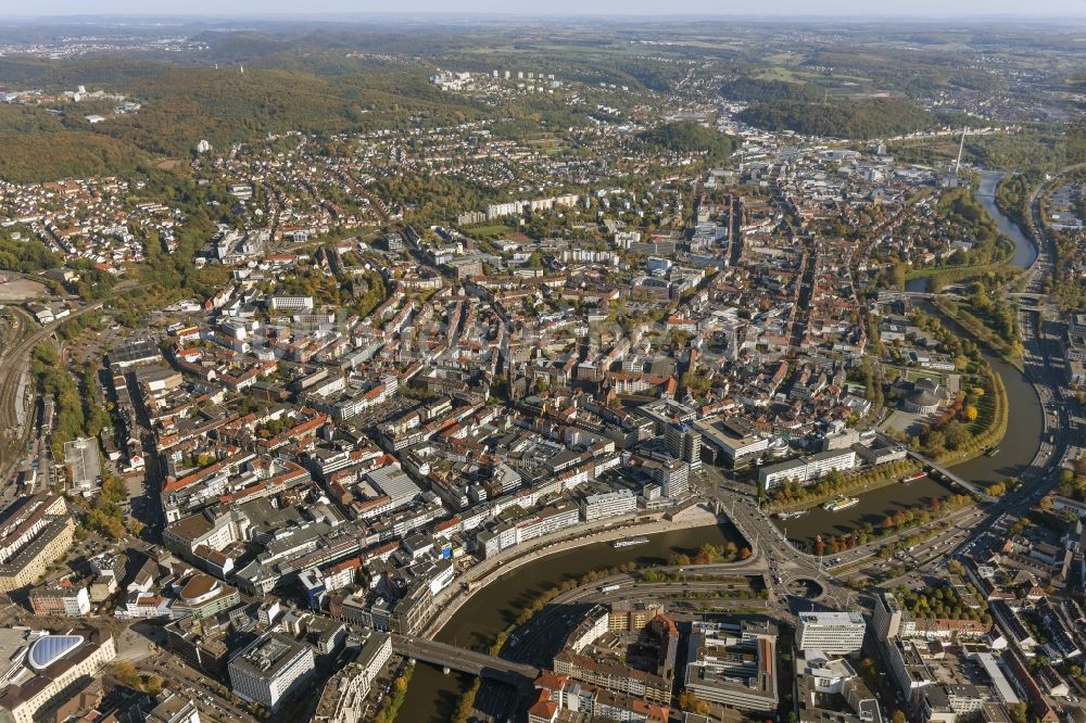 Luftaufnahme Saarbrücken - Stadtansicht des Stadtzentrums und der Innenstadt von Saarbrücken im Bundesland Saarland