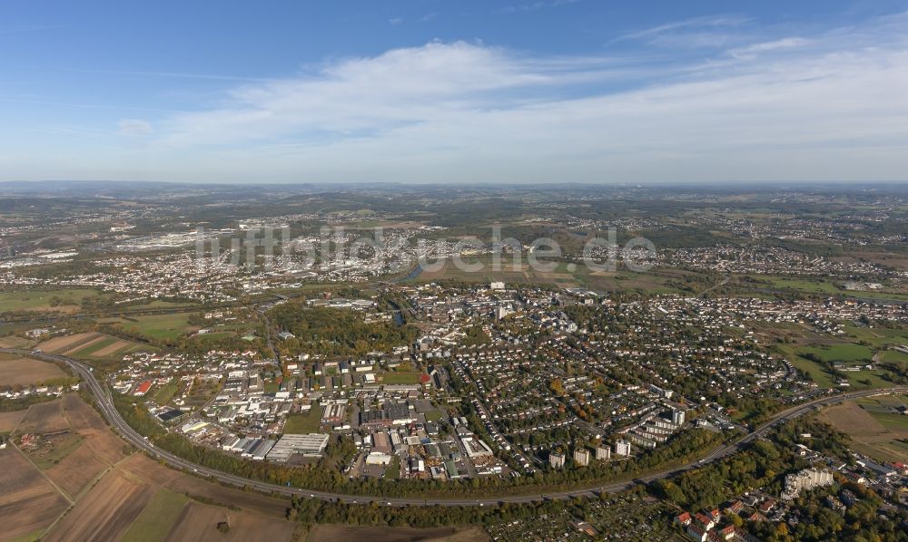 Luftbild Saarlouis - Stadtansicht des Stadtzentrums und der Innenstadt von Saarlouis im Bundesland Saarland