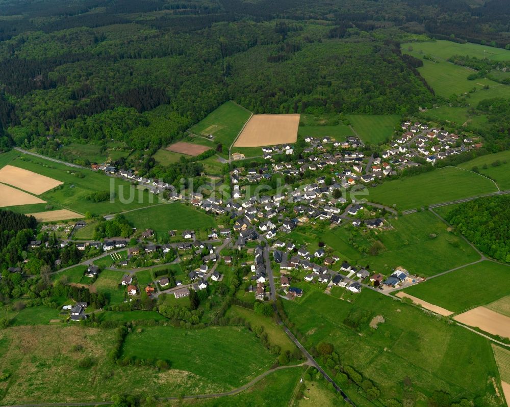 Steinebach an der Wied aus der Vogelperspektive: Stadtansicht von Steinebach an der Wied im Bundesland Rheinland-Pfalz