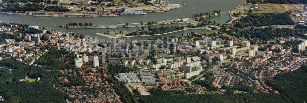 Swinemünde von oben - Stadtansicht von Swinemünde an der Ostseeküste in Polen