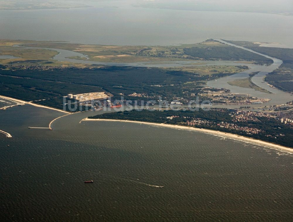 Swinemünde aus der Vogelperspektive: Stadtansicht von Swinemünde an der Ostseeküste in Polen