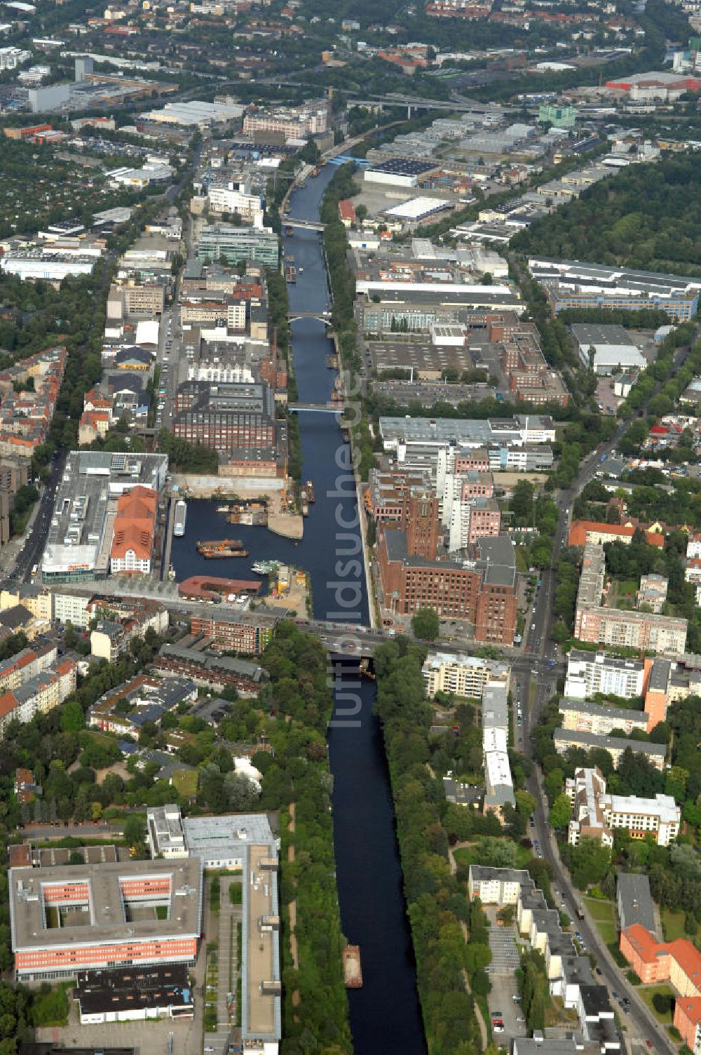 Berlin aus der Vogelperspektive: Stadtansicht auf den Teltowkanal in Berlin Tempelhof-Schöneberg