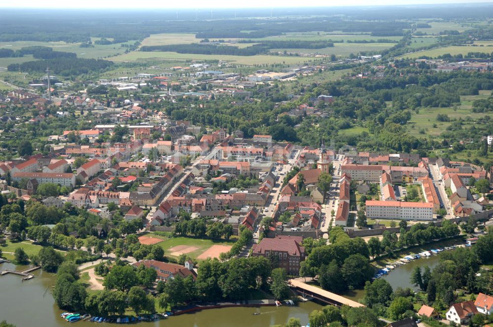 Luftaufnahme Templin - Stadtansicht von Templin am Ufer des Templiner See