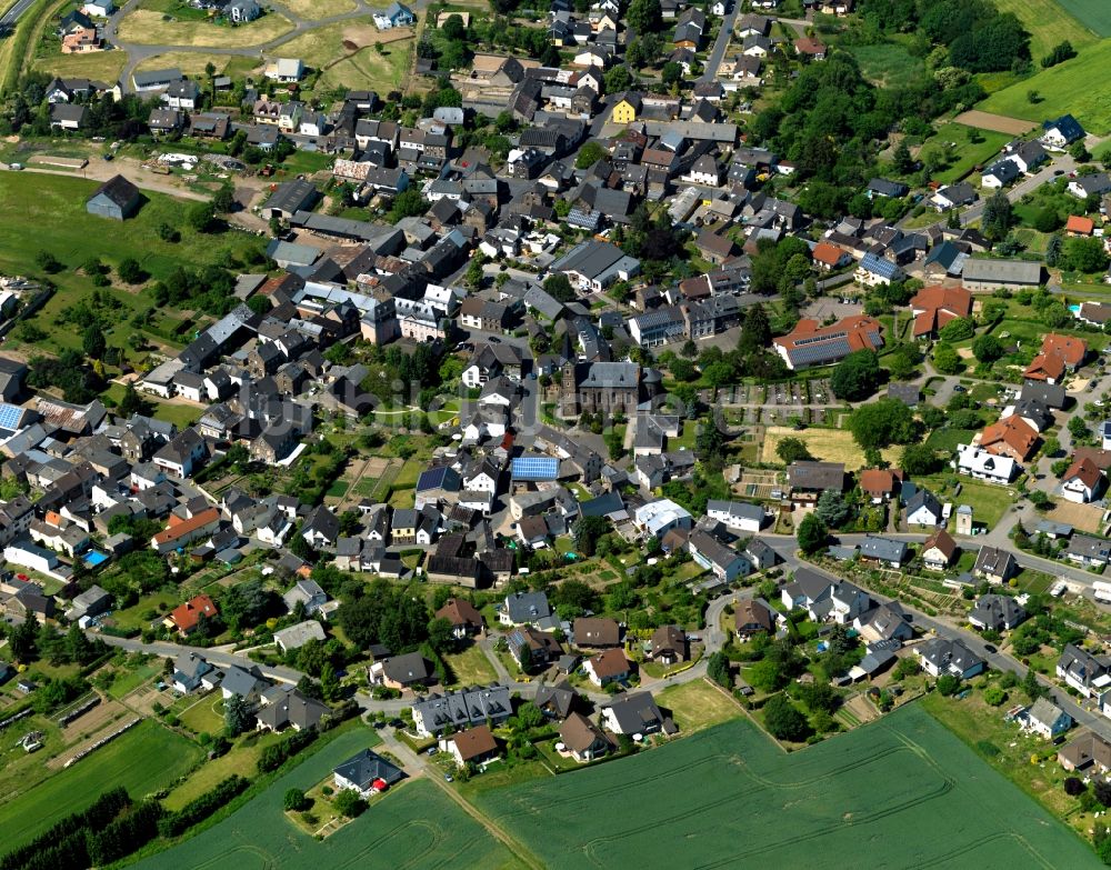 Luftbild Wassenach - Stadtansicht von Wassenach im Bundesland Rheinland-Pfalz