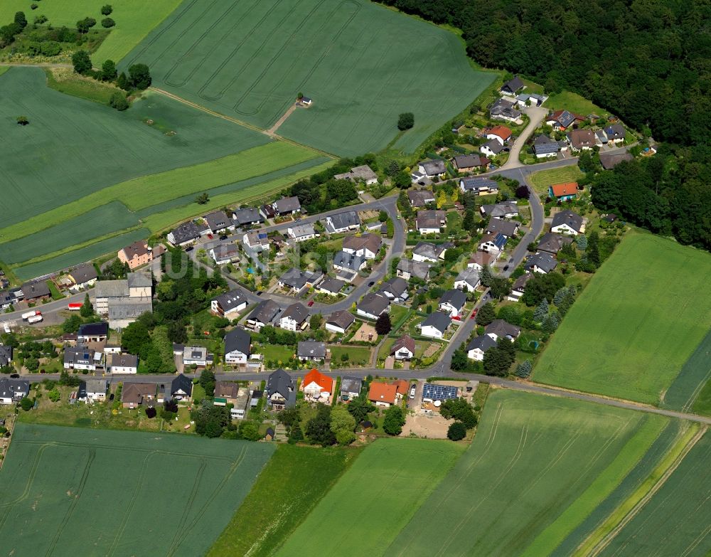 Luftaufnahme Wassenach - Stadtansicht von Wassenach im Bundesland Rheinland-Pfalz