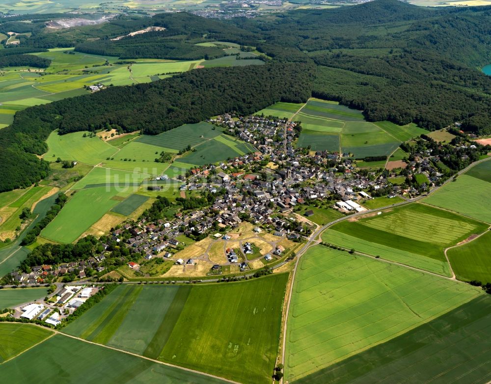 Luftbild Wassenach - Stadtansicht von Wassenach im Bundesland Rheinland-Pfalz